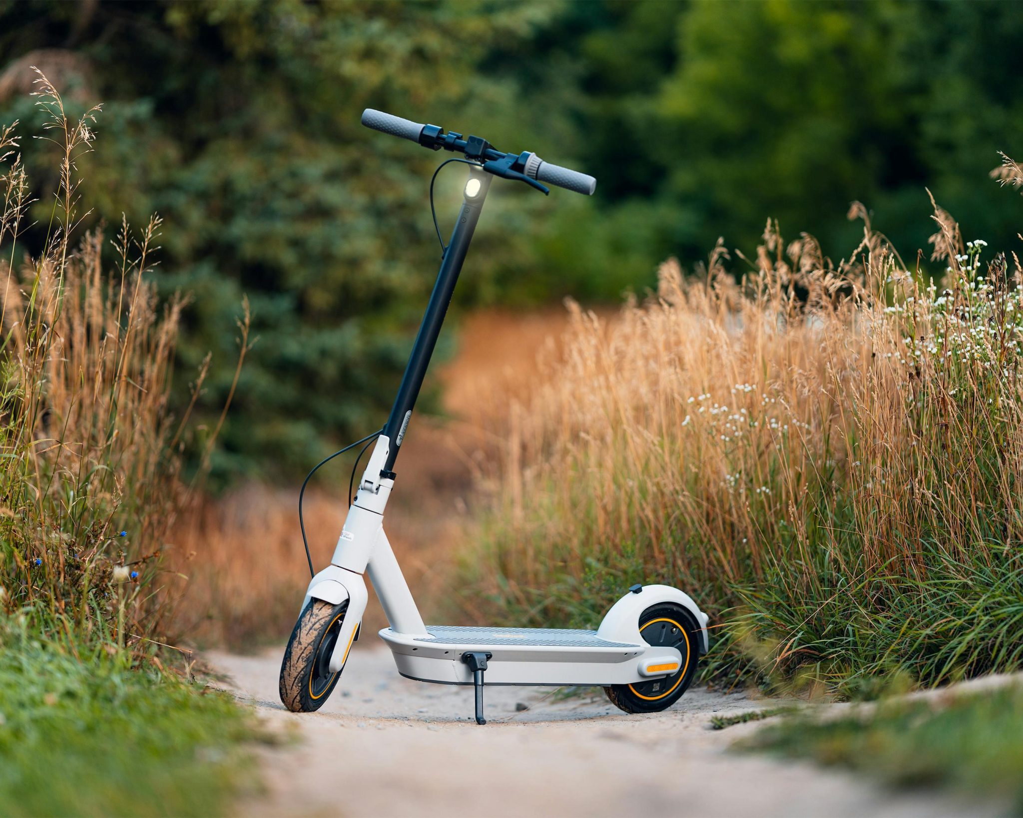 E-chopper huren op locatie in de Bollenstreek voor een natuurrit door duinen en bloembollenvelden